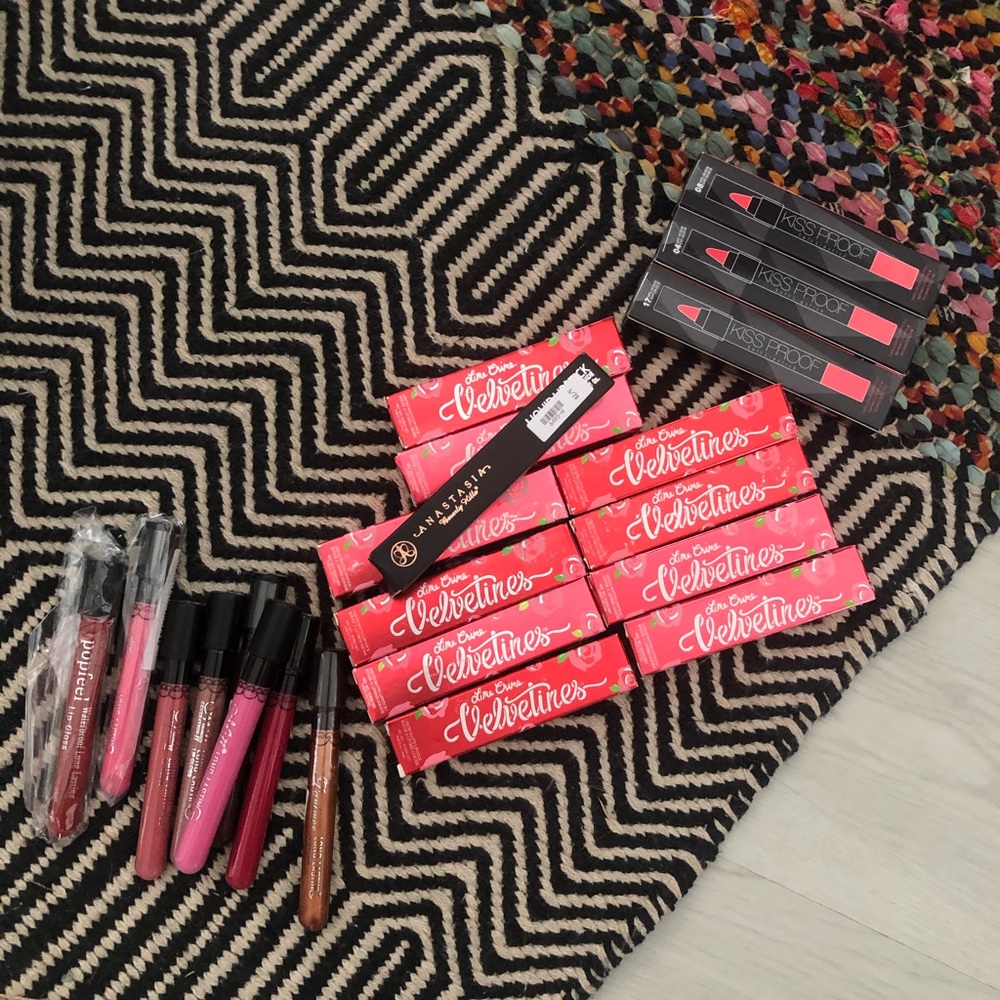 Brand New LipColor Bundle $200+ value